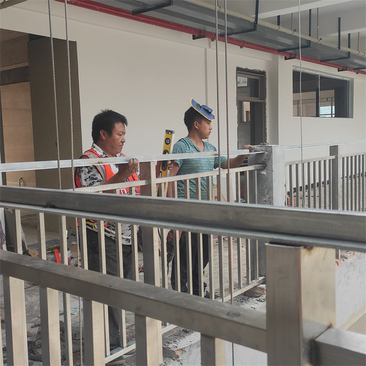 铁岭教学楼护栏